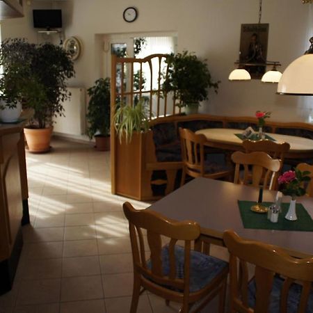 Landhotel Pagram-Frankfurt/Oder Frankfurt  ภายนอก รูปภาพ