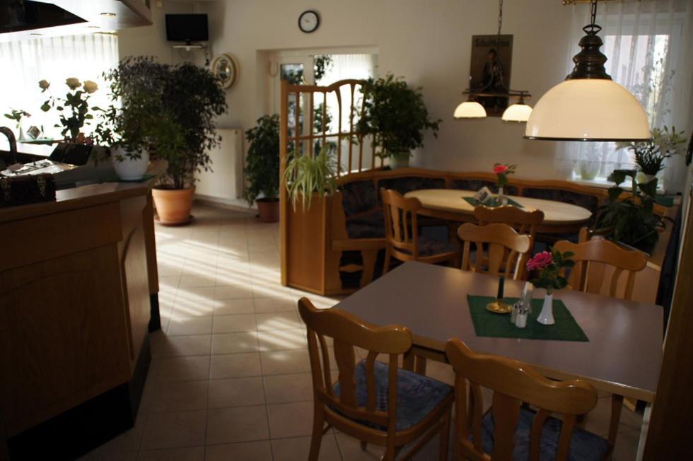 Landhotel Pagram-Frankfurt/Oder Frankfurt  ภายนอก รูปภาพ