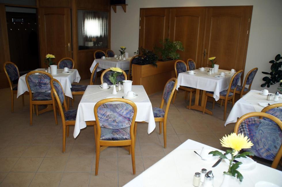 Landhotel Pagram-Frankfurt/Oder Frankfurt  ภายนอก รูปภาพ