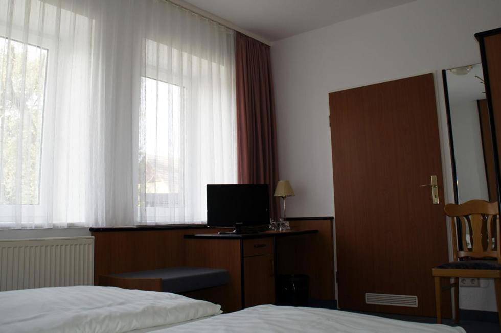 Landhotel Pagram-Frankfurt/Oder Frankfurt  ห้อง รูปภาพ